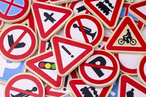 Passer le code de la route en moins d'un mois : comment faire ?